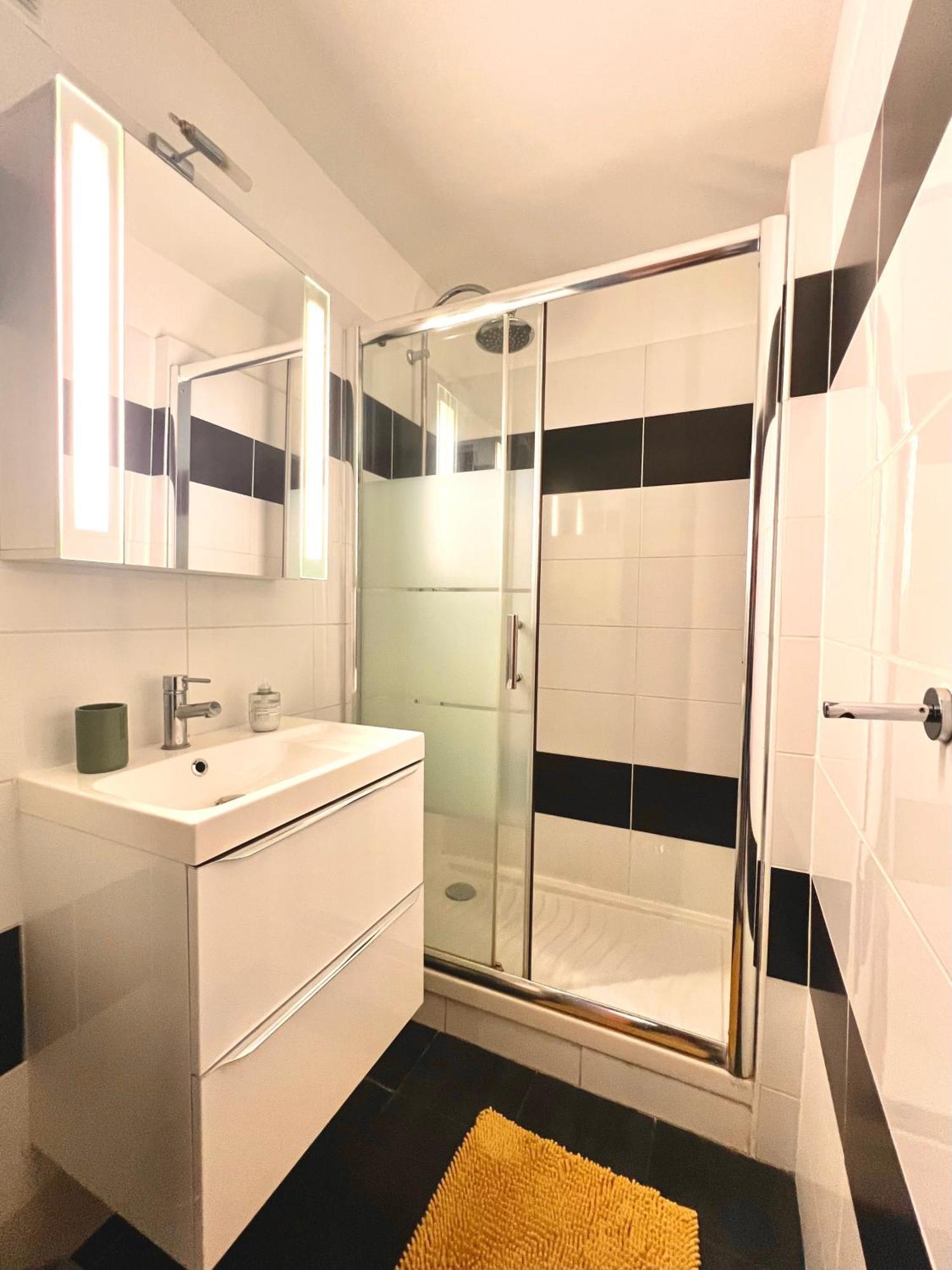 Appartement Proche Gare, 6 Voyageurs Et Stationnement Gratuit Reims Exterior foto